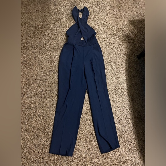 Navy Blue Criss Cross Halter Top Jumpsuit With Pockets Open Back size 8 OOC - Picture 4 of 5